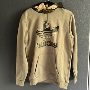Adidas Men's camo hoody, size medium